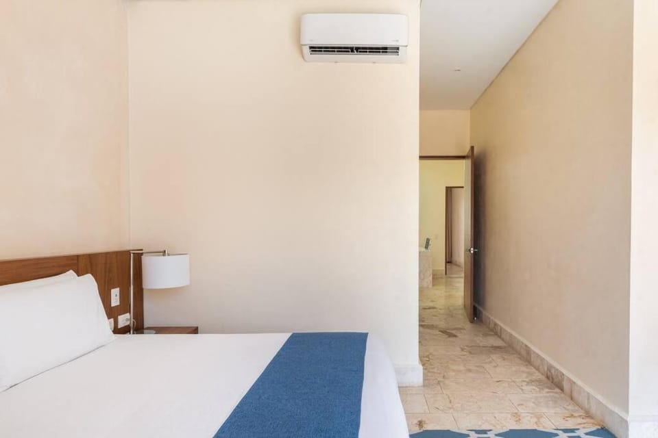 Villa with Jacuzzi & Pool with Great Concierge Service Villa in Tulum
