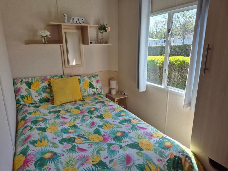 Becky's Caravan at Marton Mere Campground/ 
RV Resort in Blackpool