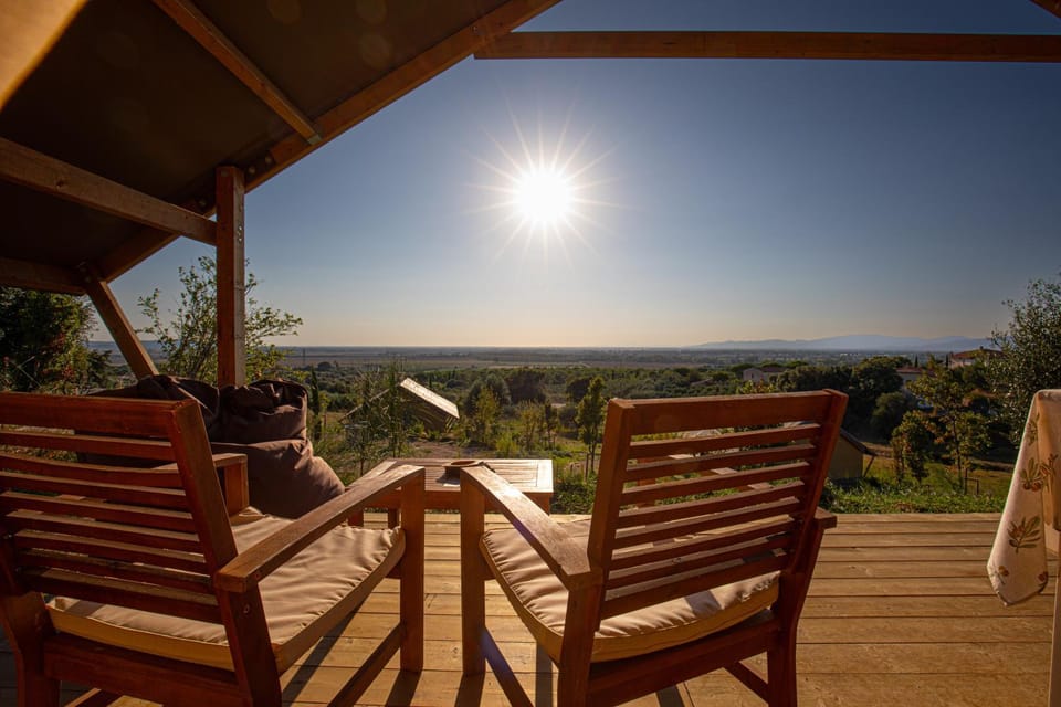 Day, Natural landscape, View (from property/room), Balcony/Terrace
