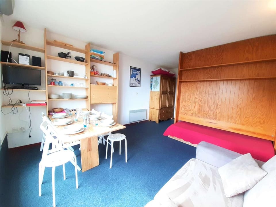 Studio Cabine 6 Pers. avec TV, Lave-Vaisselle et Casier à Ski - Aragnouet - FR-1-457-320 Cabin in Saint-Lary-Soulan