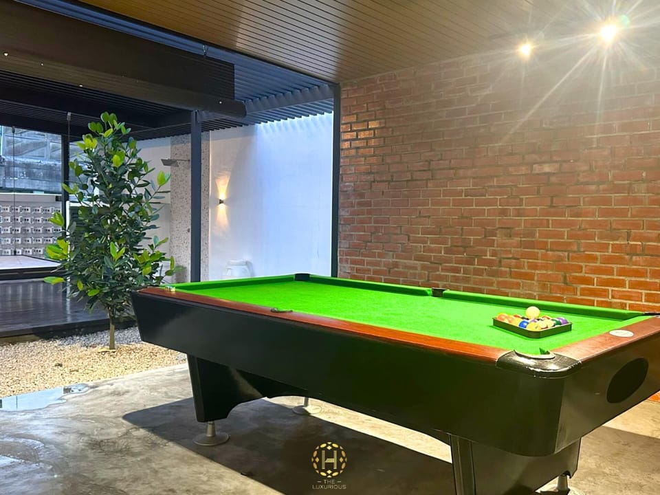 Billiard