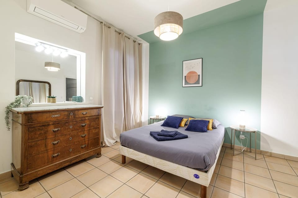 Elegant and Spacious 2 Bedroom in Menton Center Apartment in Menton