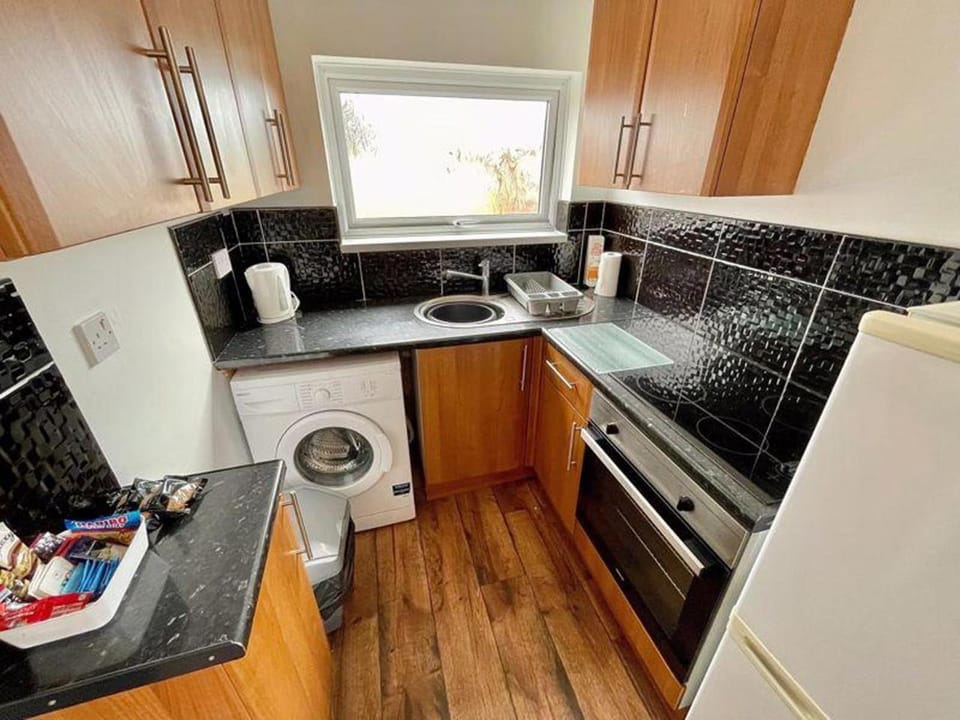 Coffee/tea facilities, Kitchen or kitchenette, minibar, pet friendly, stove, toaster