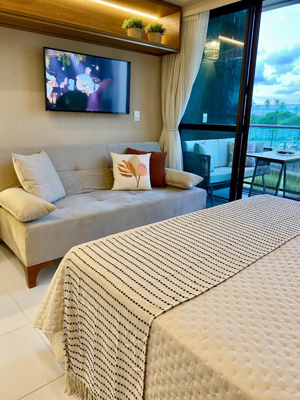 Flat elegante com fácil acesso à Praia Muro Alto- Mana Beach Experience Apartment in Ipojuca