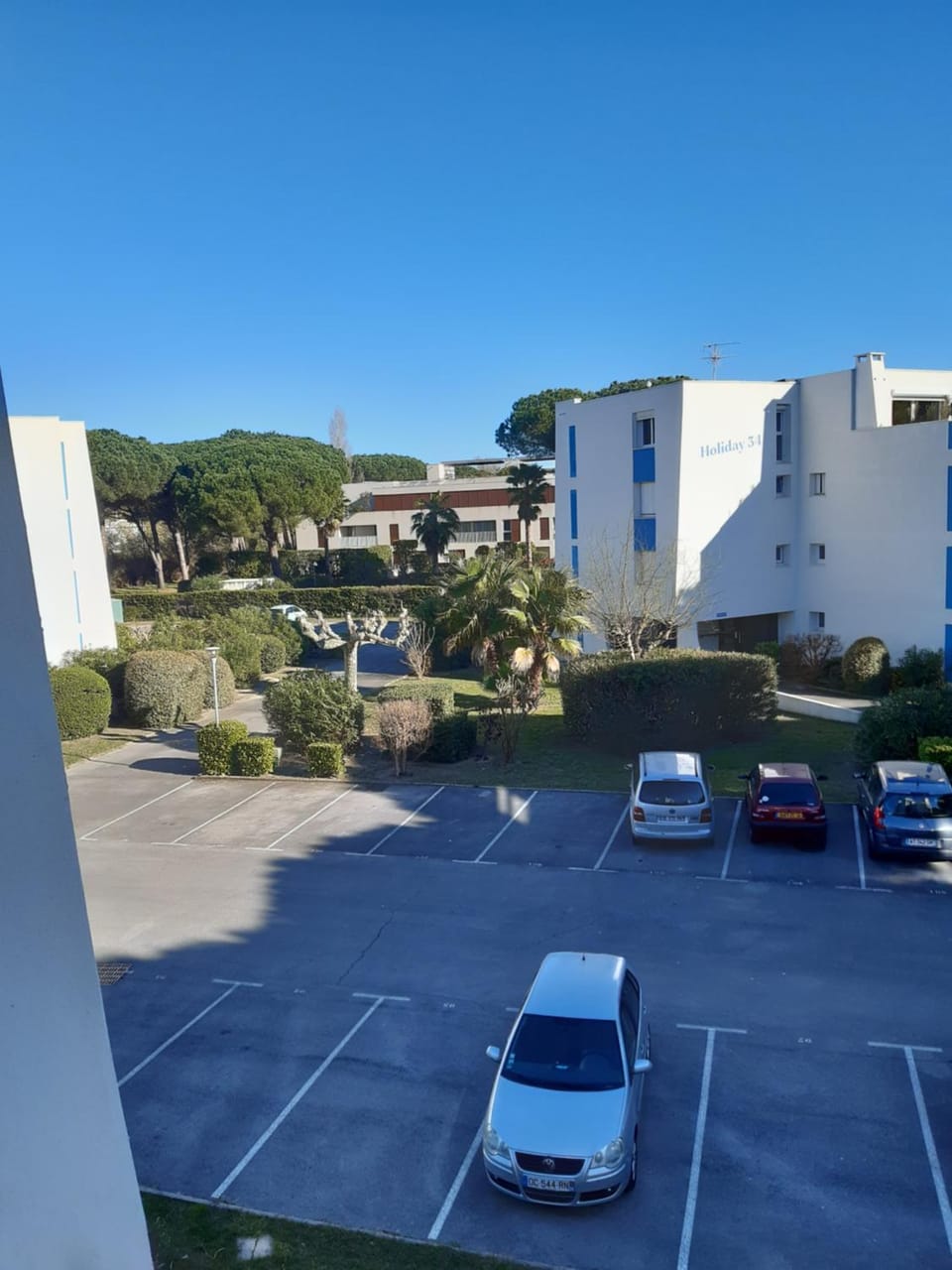 Garden view, Parking