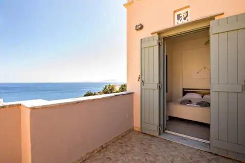 m.houses 2 House in Decentralized Administration of the Aegean