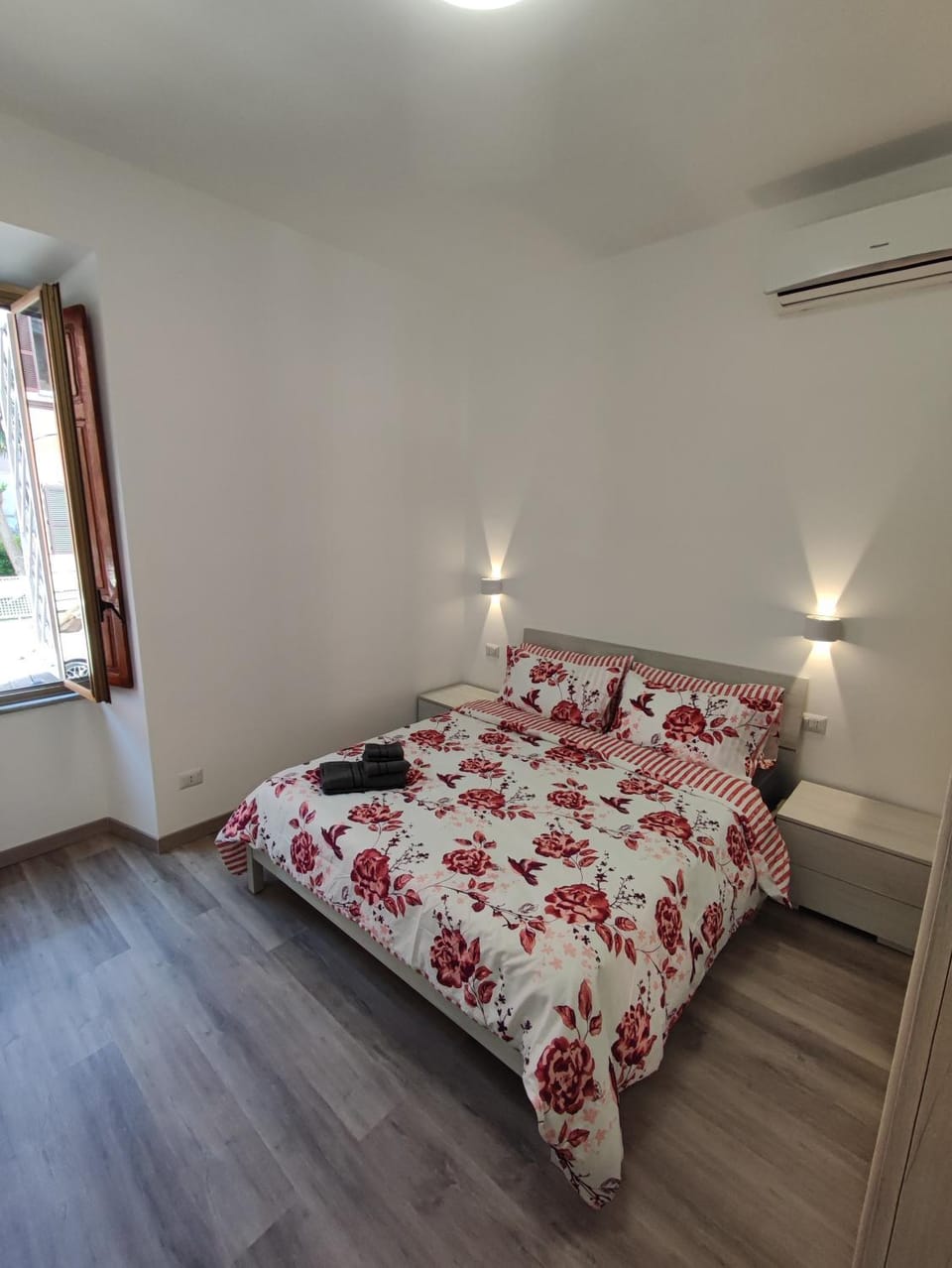 Lotto 30 Metro Garbatella Apartment in Rome
