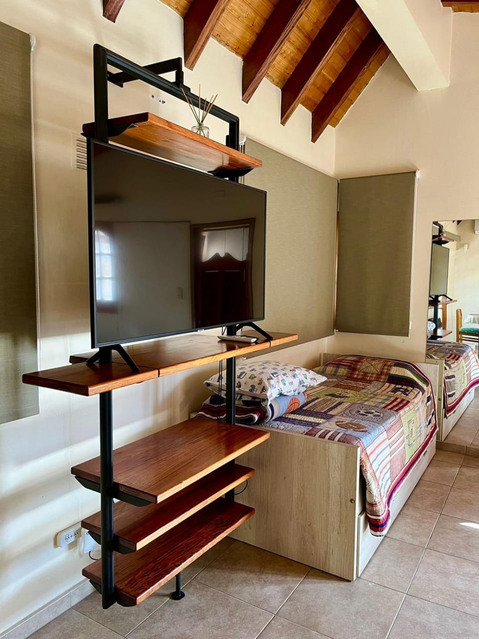 Bed, TV and multimedia