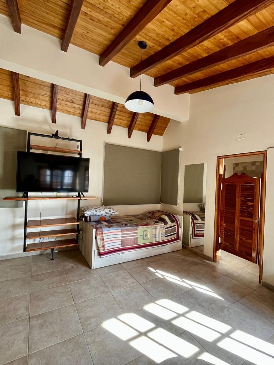 Bed, TV and multimedia