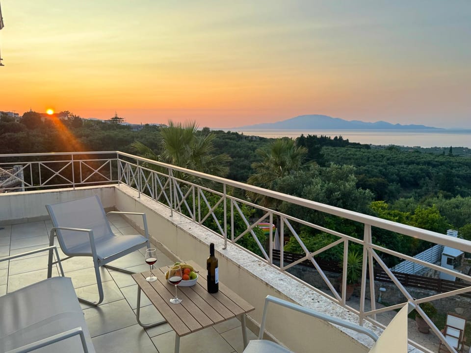 Natural landscape, Balcony/Terrace, Sea view, Sunset