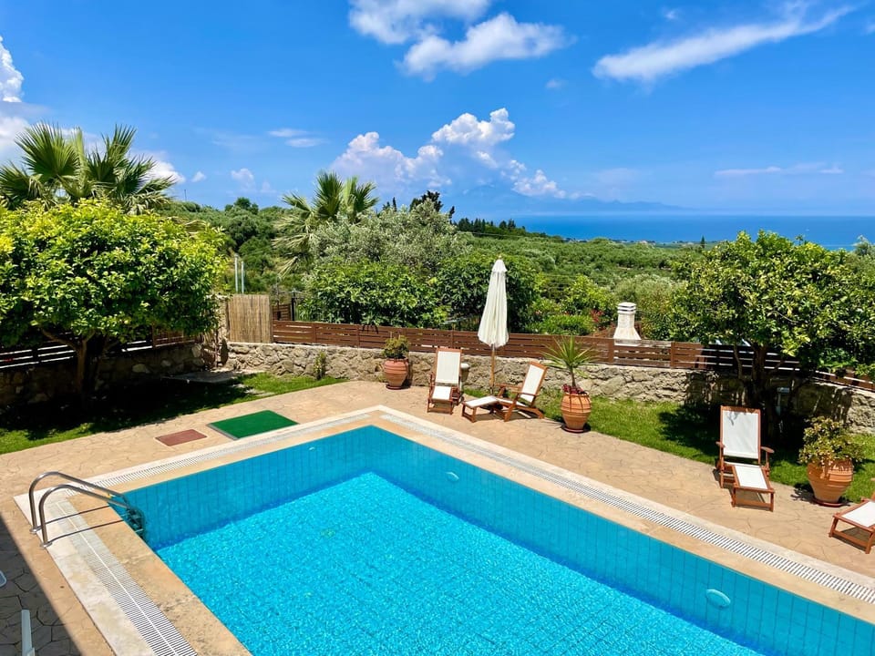 Day, Natural landscape, Garden, Garden view, Pool view, Sea view, Swimming pool, sunbed