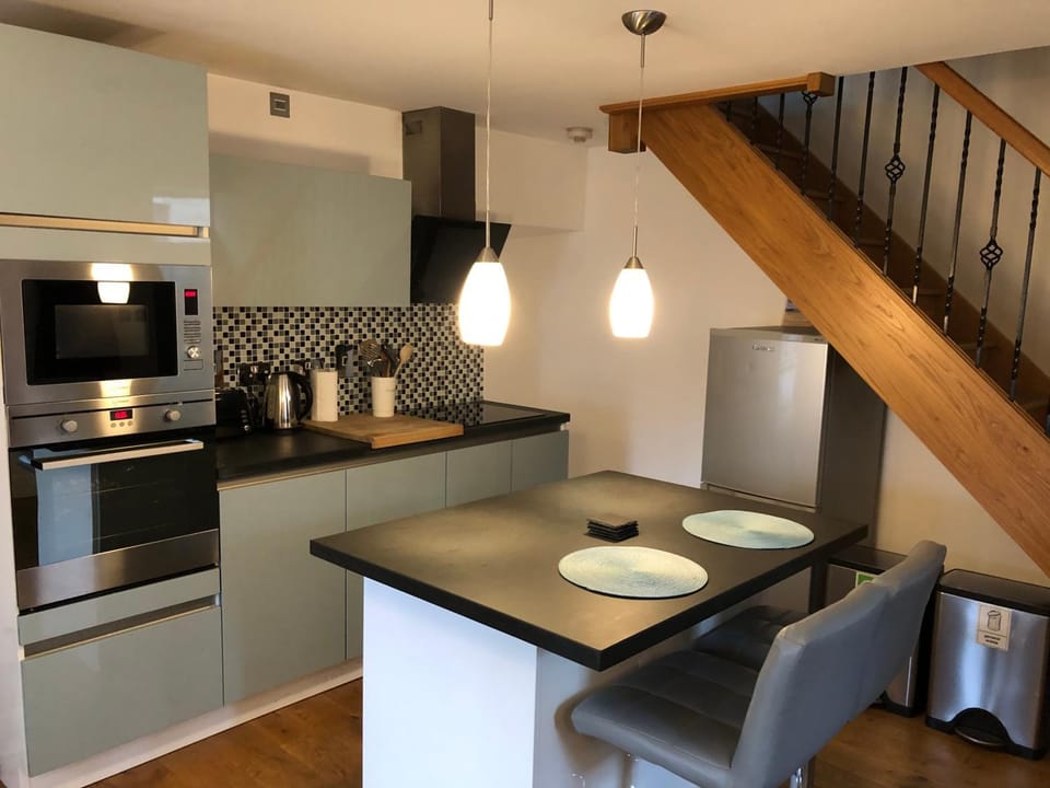 Number 19, Cardigan Apartment in Cardigan