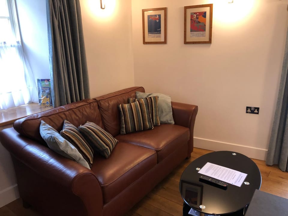 Number 19, Cardigan Apartment in Cardigan