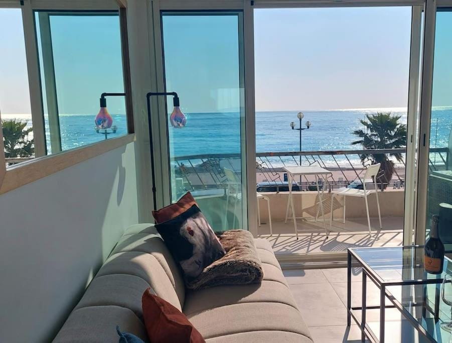 Day, Balcony/Terrace, Living room, Sea view