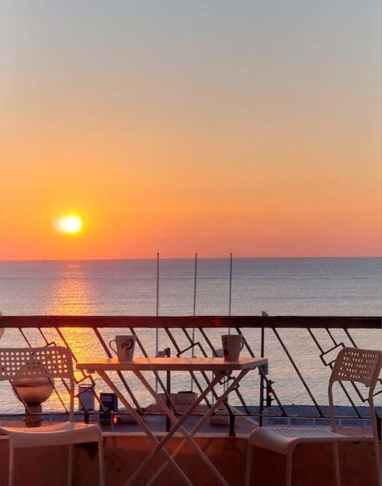 Day, Natural landscape, Sea view, Sunrise