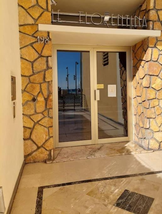 Facade/entrance, Day