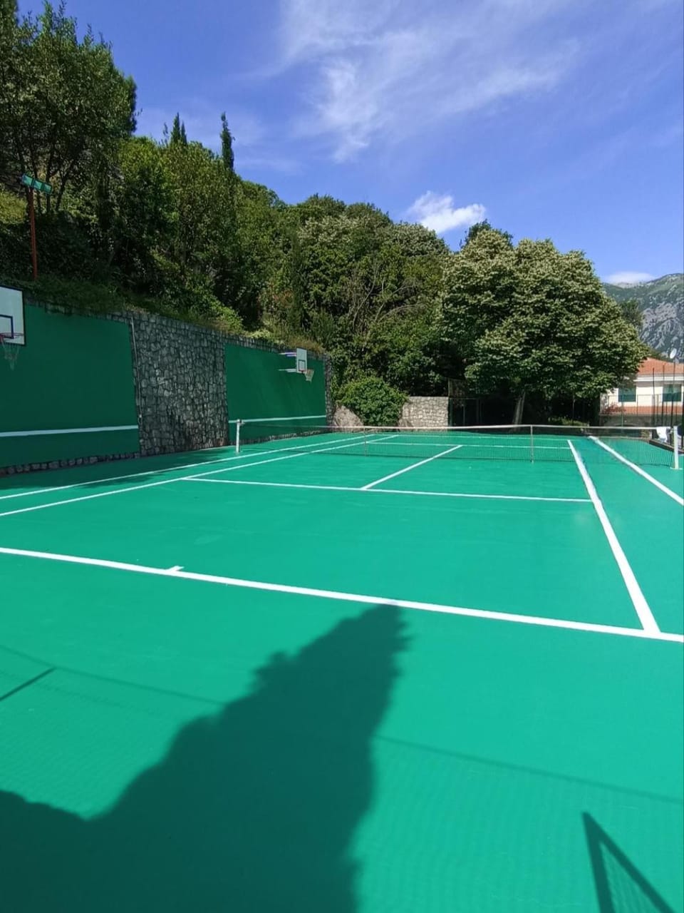 Tennis court