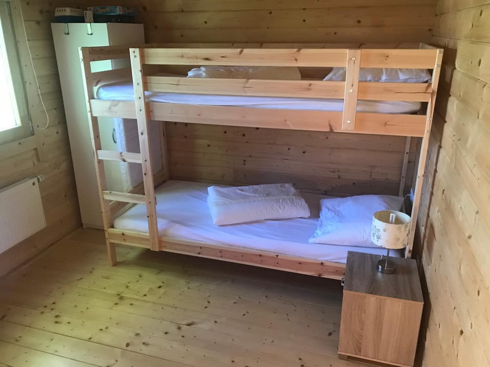 bunk bed
