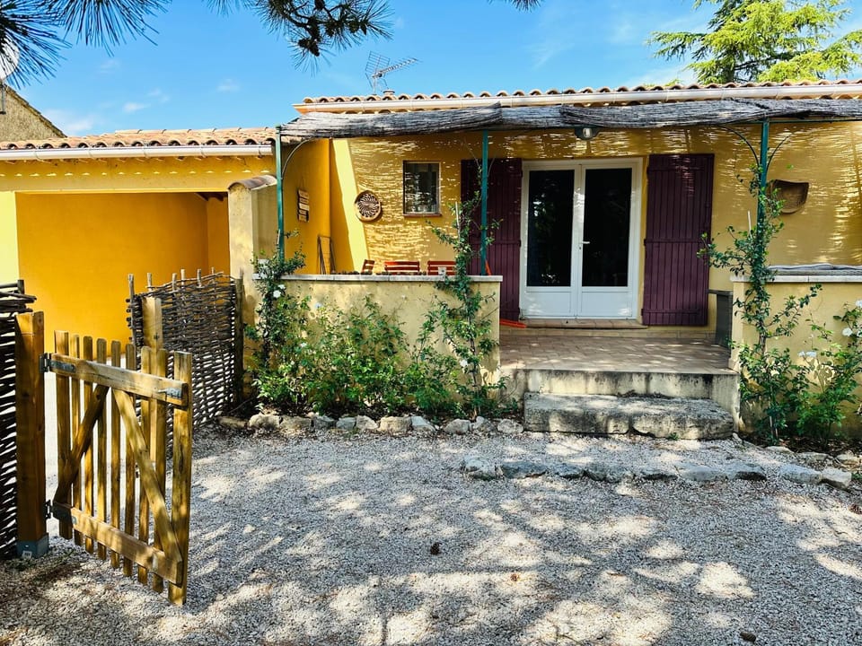 Property building, Spring