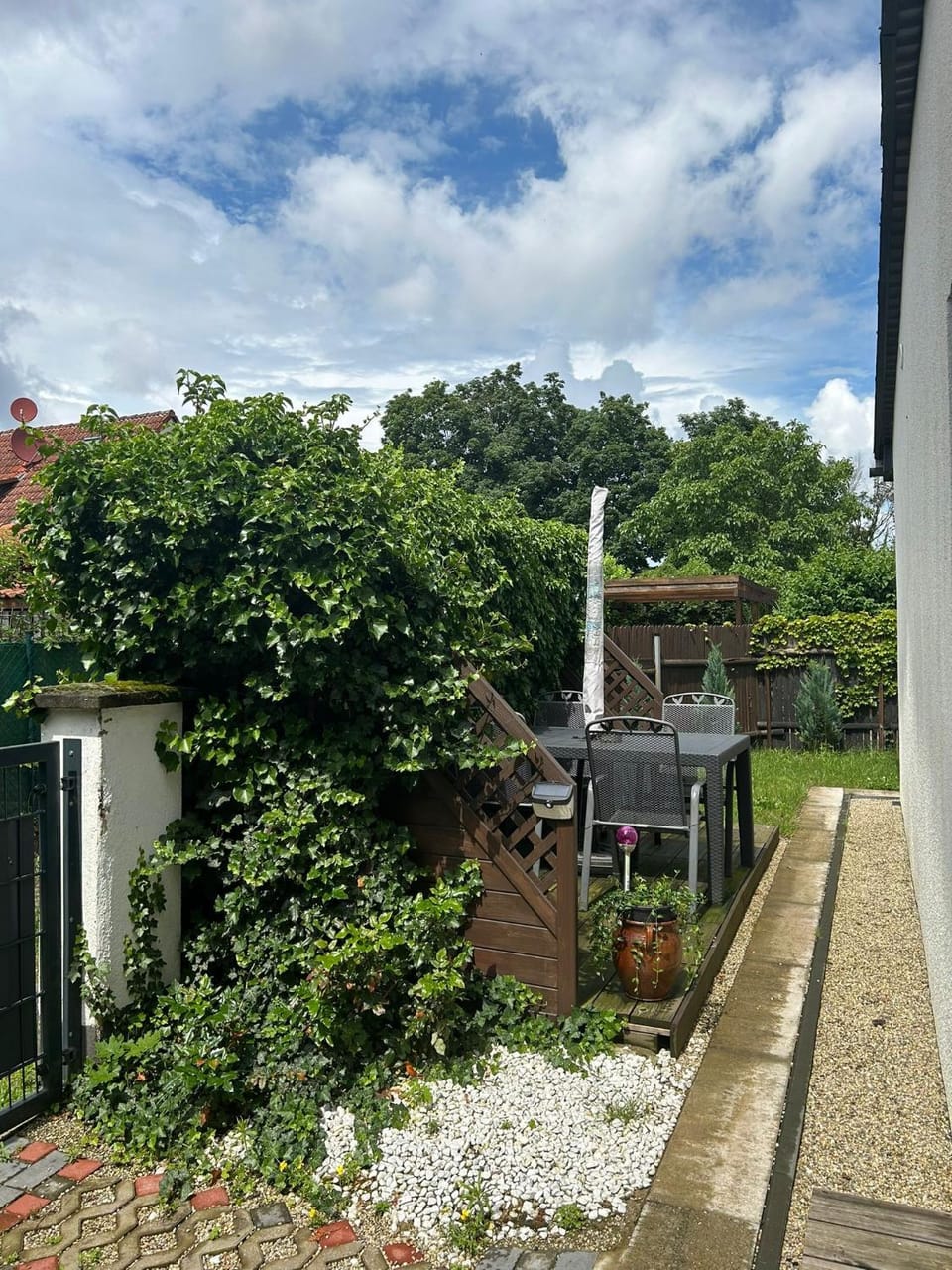 Bezauberndes Gästehaus mit Terrasse Apartment in Fürth