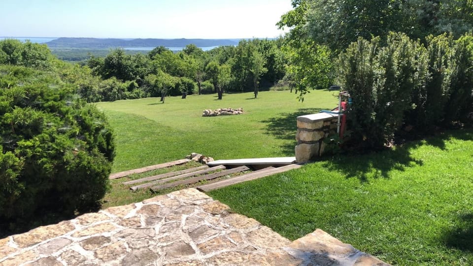 Garden, Garden view