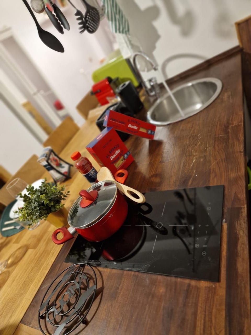 Kitchen or kitchenette, stove