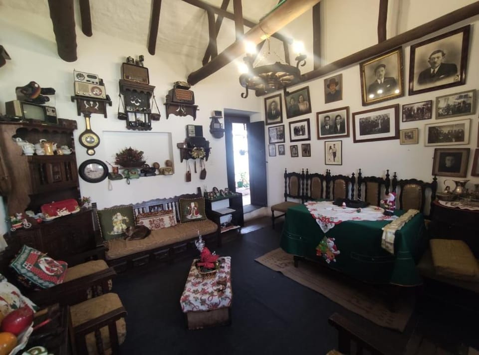 Hospedaje La Lomita Bed and Breakfast in Santander, Colombia
