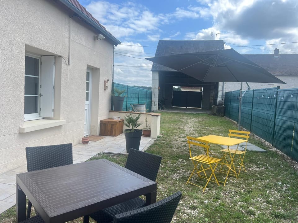 Property building, Garden