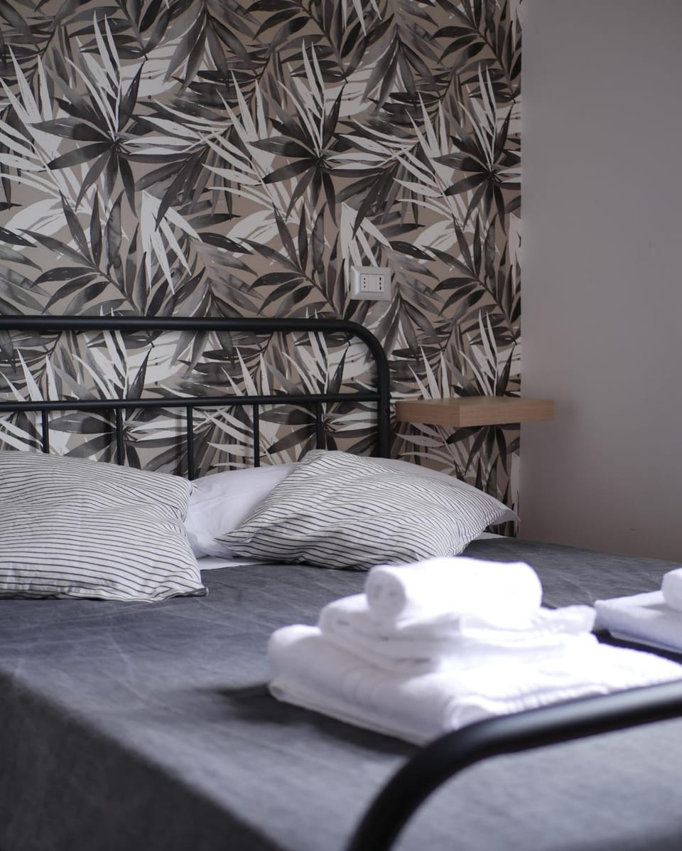 Rooms Piramide Bed and Breakfast in Rome