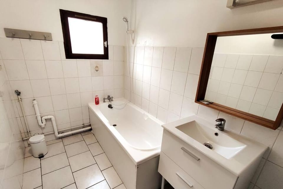 Spacieux T2 proche tribunaux Apartment in Hauts-de-France