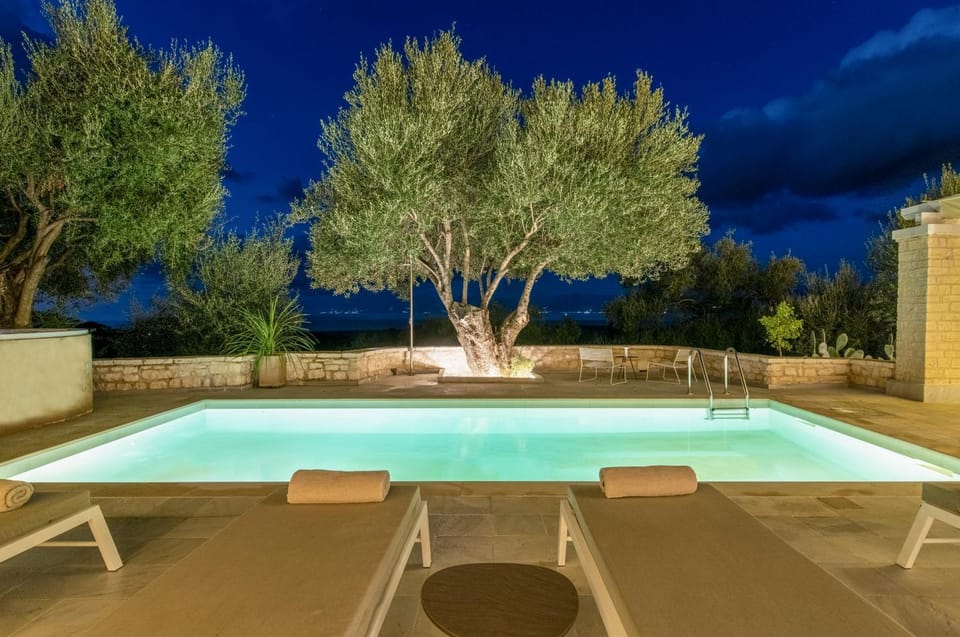 Night, Swimming pool