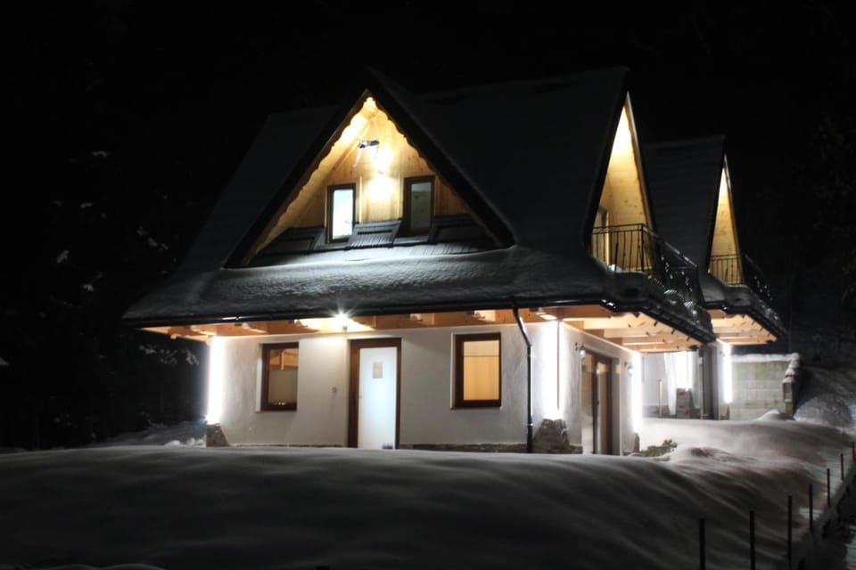 Property building, Winter