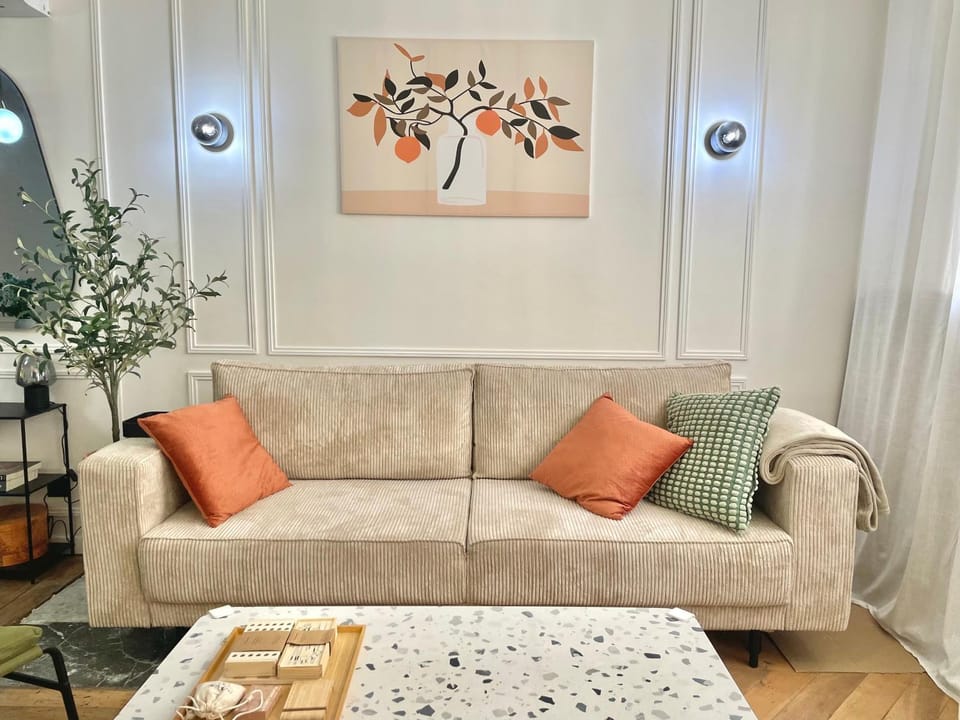Living room, Seating area