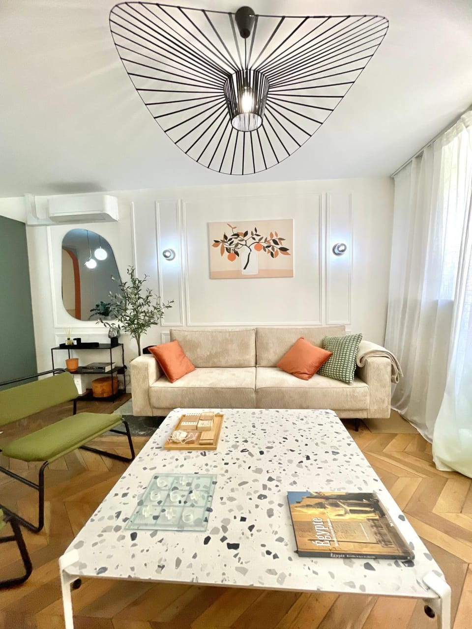 Seating area