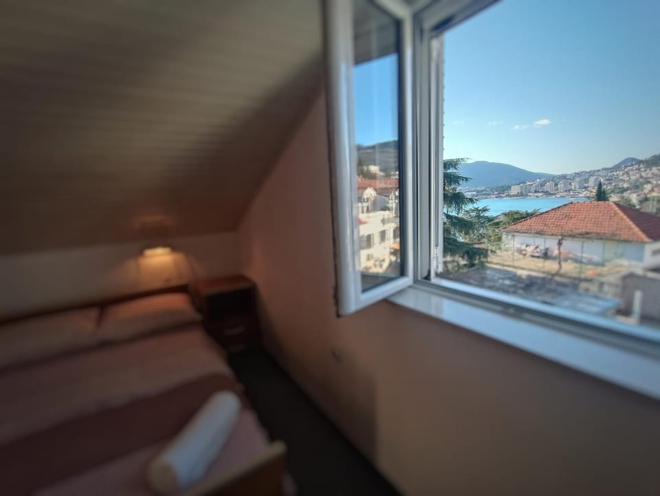 La Luna Apartment in Dubrovnik-Neretva County