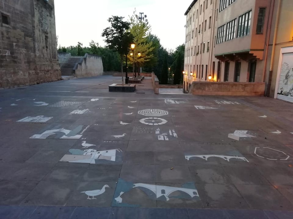 Nearby landmark