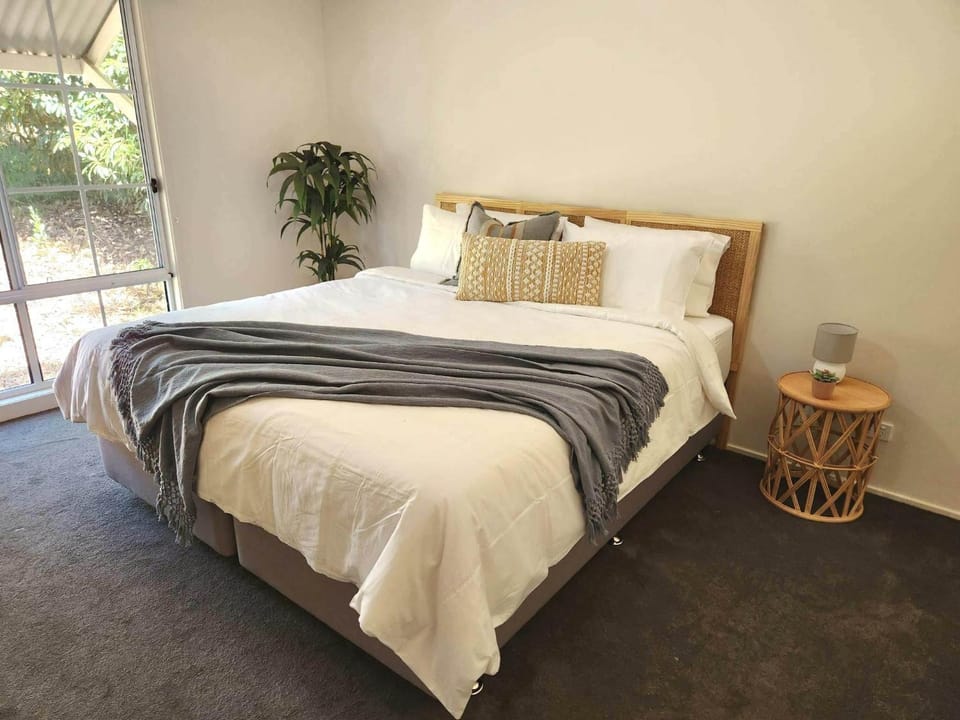 Yaringa Cottage, ultimate entertainer! Apartment in Encounter Bay