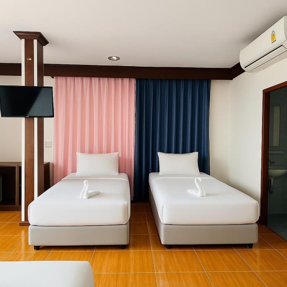 Bedroom, air conditioner