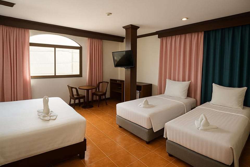 Bed, Photo of the whole room, Bedroom, towels