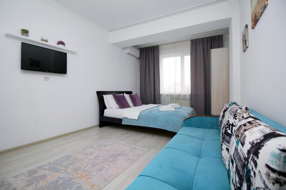 Bed, TV and multimedia, Photo of the whole room, Seating area