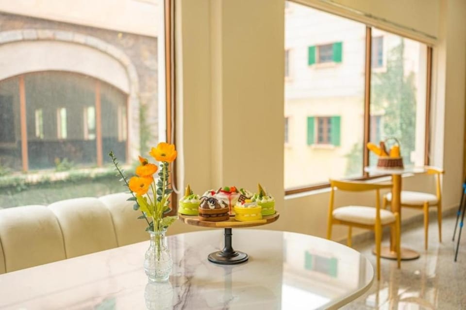 Lobby or reception, Seating area