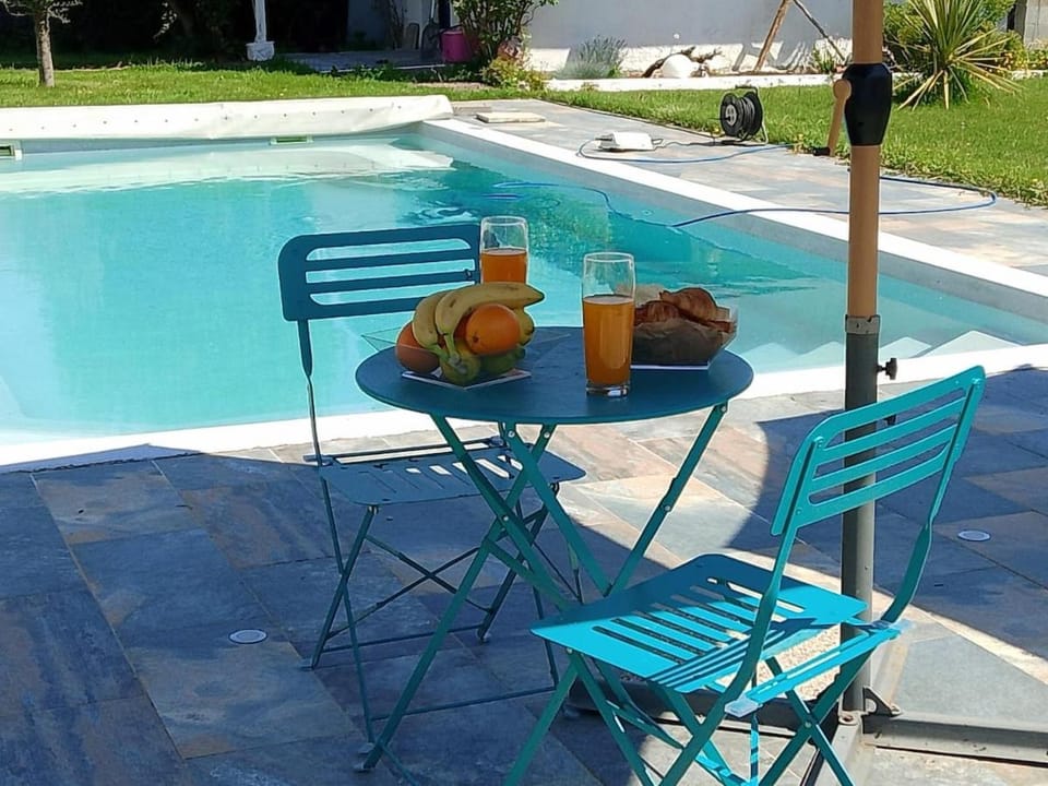 Patio, Day, Pool view, Swimming pool, sunbed