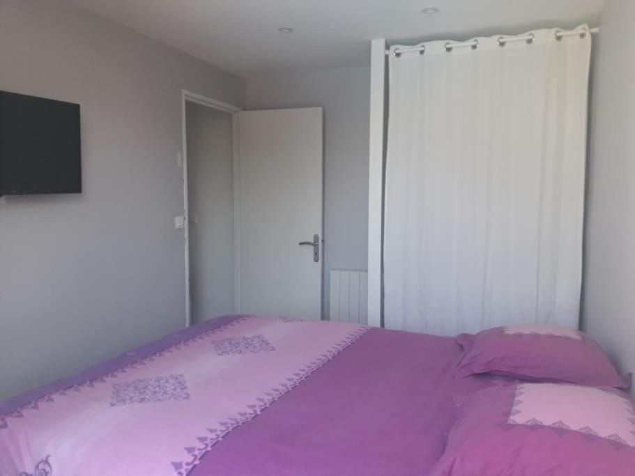Logement tout neuf avec piscine et bord de mer Apartment in Canet-en-Roussillon