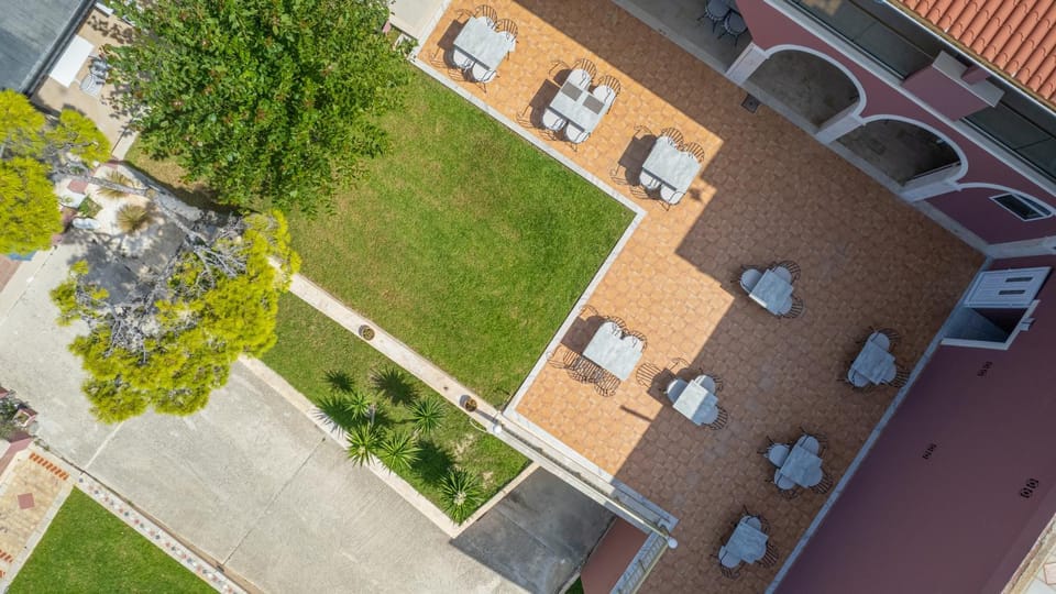 Balcony/Terrace, Garden view, Breakfast