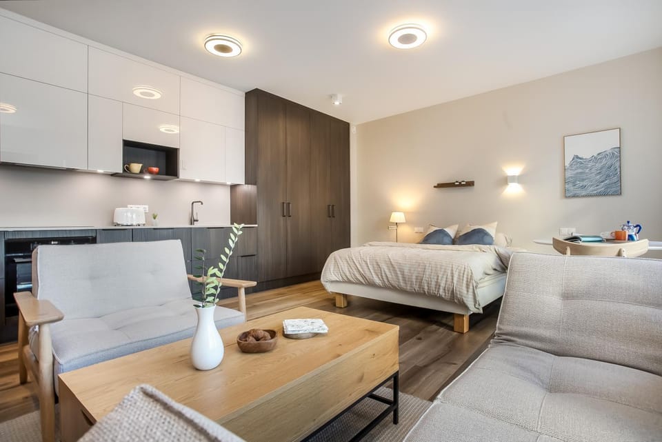 Tranquil Ocean view studio near Sky Lagoon Apartment in Kopavogur