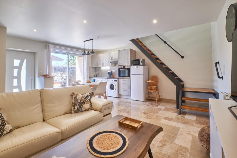 Property building, Living room