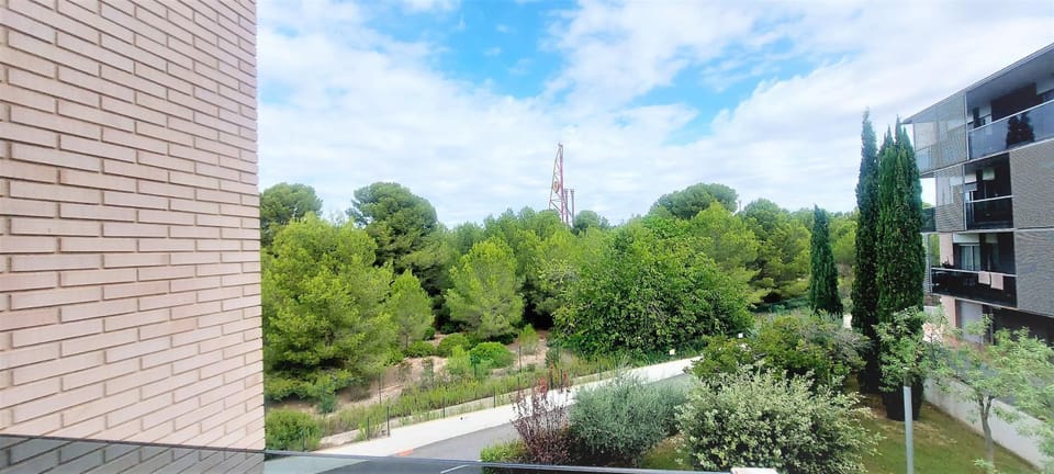 Property building, Garden view