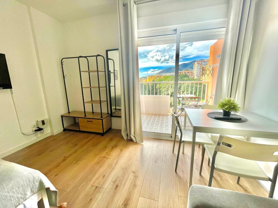 View (from property/room), Living room, Dining area