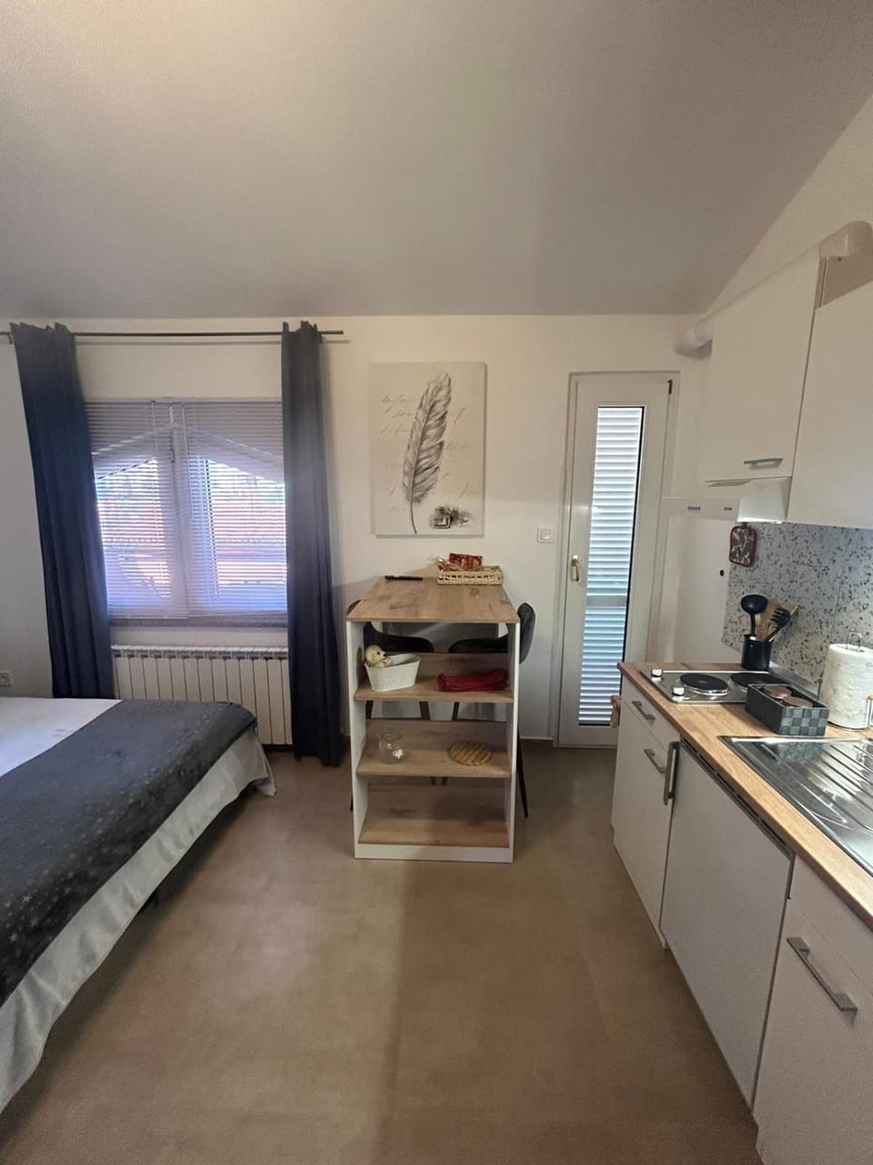 Cozy studio, Rosi 1, with free public parking and free WiFi Apartment in Pula