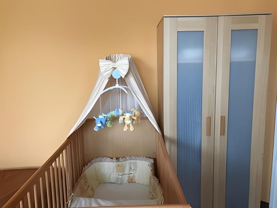 cot